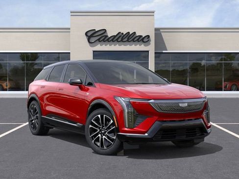 New 2025 Cadillac Optiq Sport 1 image 7