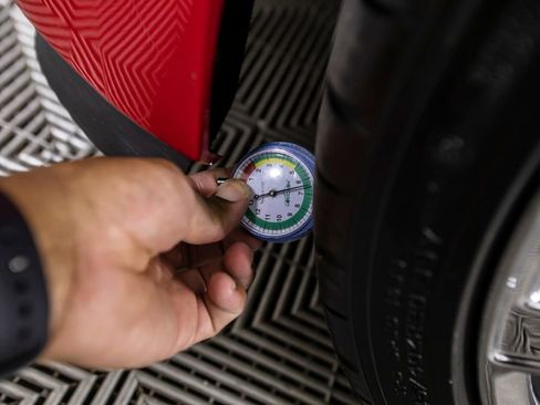 Used 2016 Chevrolet Camaro SS RWD image 45