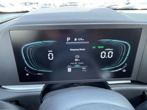 New 2026 Kia Niro LX image 14