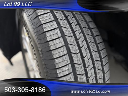 Used 2018 Dodge Durango SXT w/ 3rd Row Seating Group image 48