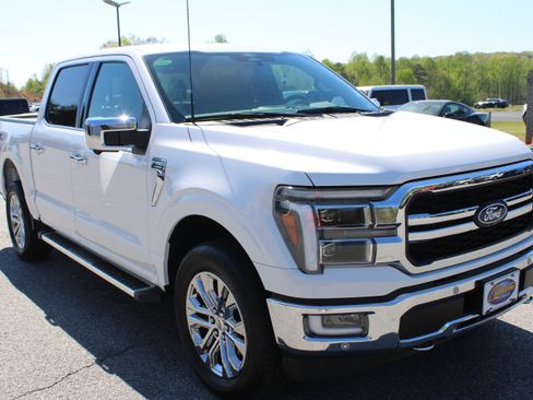Used 2024 Ford F150 Lariat w/ Mobile Office Package AWD/4WD image 4