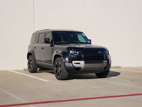 New 2026 Land Rover Defender 110 S image 2