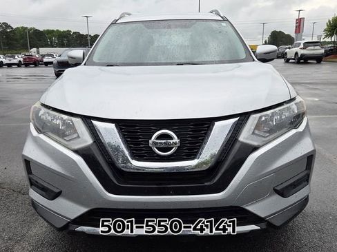 Used 2017 Nissan Rogue SV FWD image 8