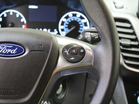 Used 2021 Ford Transit Connect XL image 9