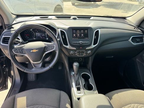 Used 2020 Chevrolet Equinox LT FWD image 14