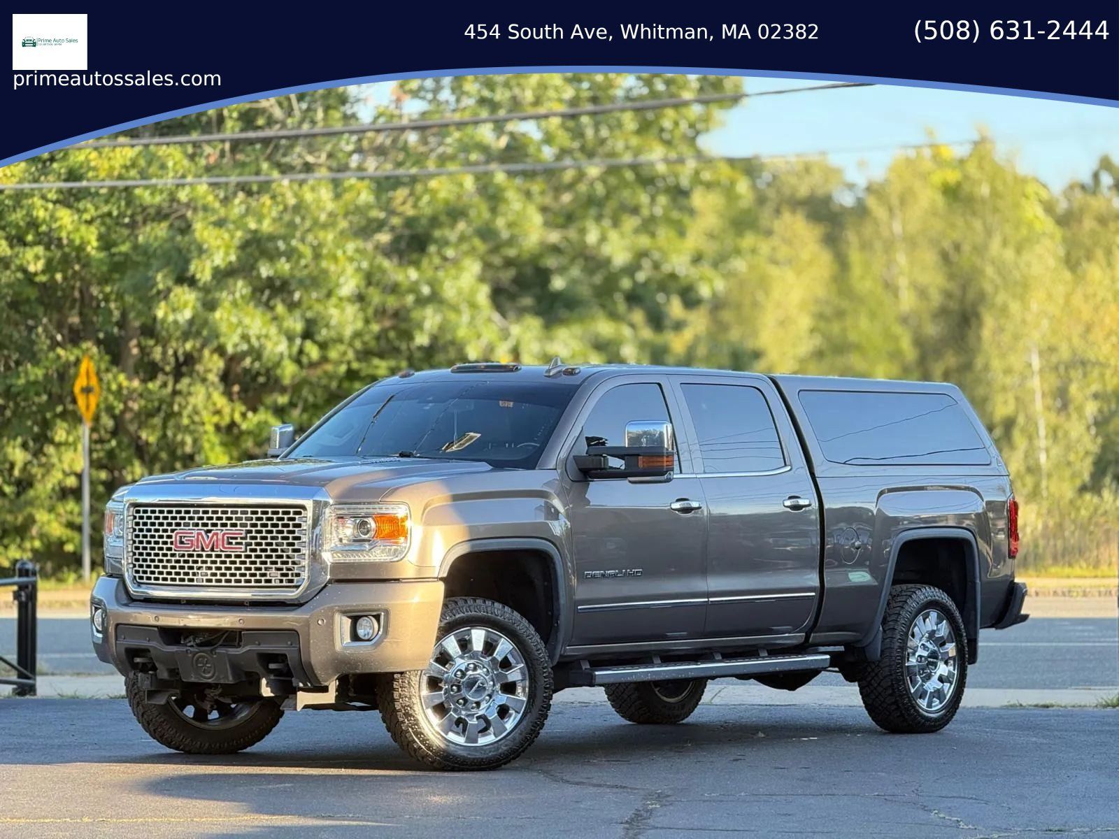 Used 2015 GMC Sierra 2500 Denali w/ Duramax Plus Package AWD/4WD image 1
