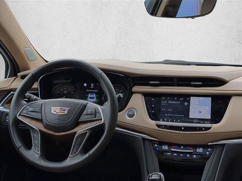 Used 2020 Cadillac XT5 Premium Luxury w/ Platinum Package FWD image 26