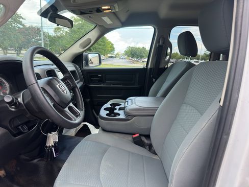 Used 2018 RAM 1500 Tradesman w/ Popular Equipment Group RWD image 18