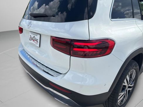 Used 2025 Mercedes-Benz GLB 250 image 38