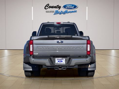 Used 2021 Ford F350 Lariat w/ Lariat Ultimate Package image 11
