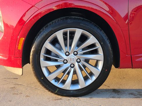 New 2026 Buick Envision Avenir AWD/4WD image 7
