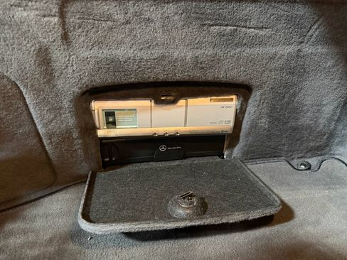 Used 2003 Mercedes-Benz S 600 image 76