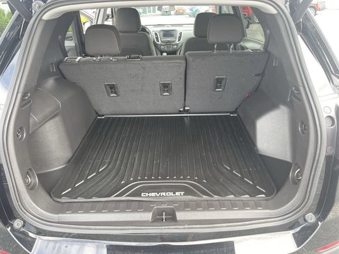Used 2024 Chevrolet Equinox LT FWD image 24