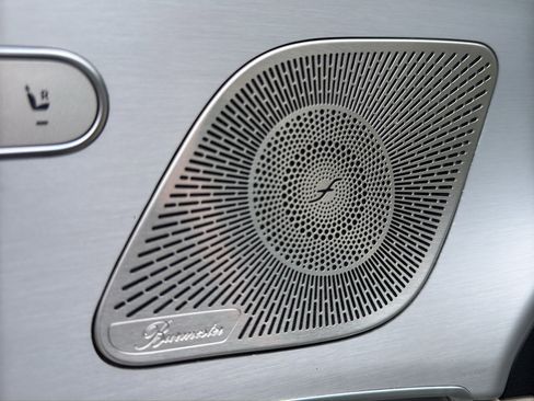 Used 2025 Mercedes-Benz GLS 450 4MATIC image 13