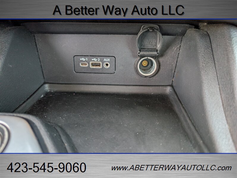 Used 2021 Nissan Sentra SV FWD image 13