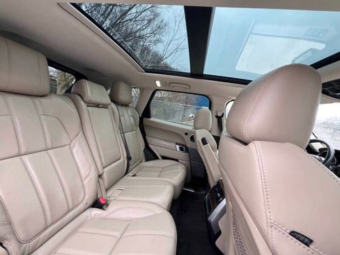 Used 2016 Land Rover Range Rover Sport HSE image 14