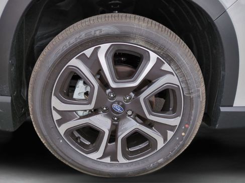 New 2026 Subaru Ascent Limited image 11