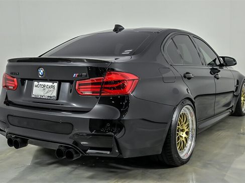 Used 2018 BMW M3 RWD image 9