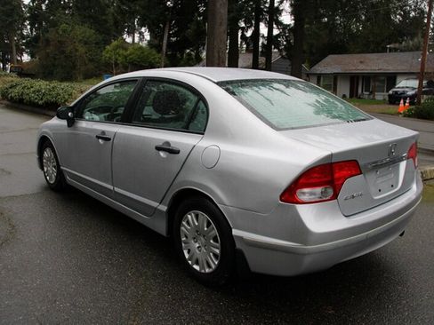 Used 2011 Honda Civic DX-VP image 4