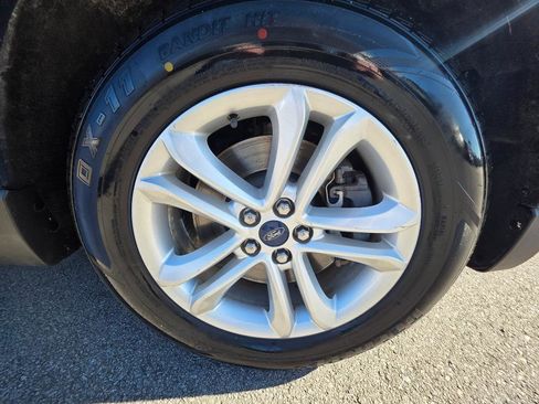 Used 2019 Ford Edge SEL w/ Cold Weather Package image 20