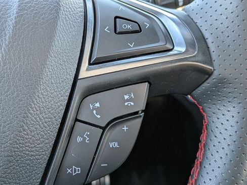 Certified 2024 Ford Edge ST-Line image 31