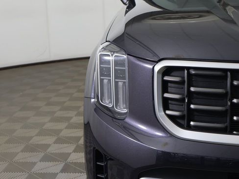 Used 2025 Kia Telluride S AWD/4WD image 14