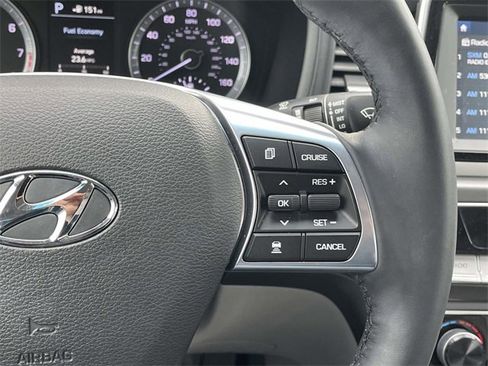 Used 2018 Hyundai Sonata Limited image 15