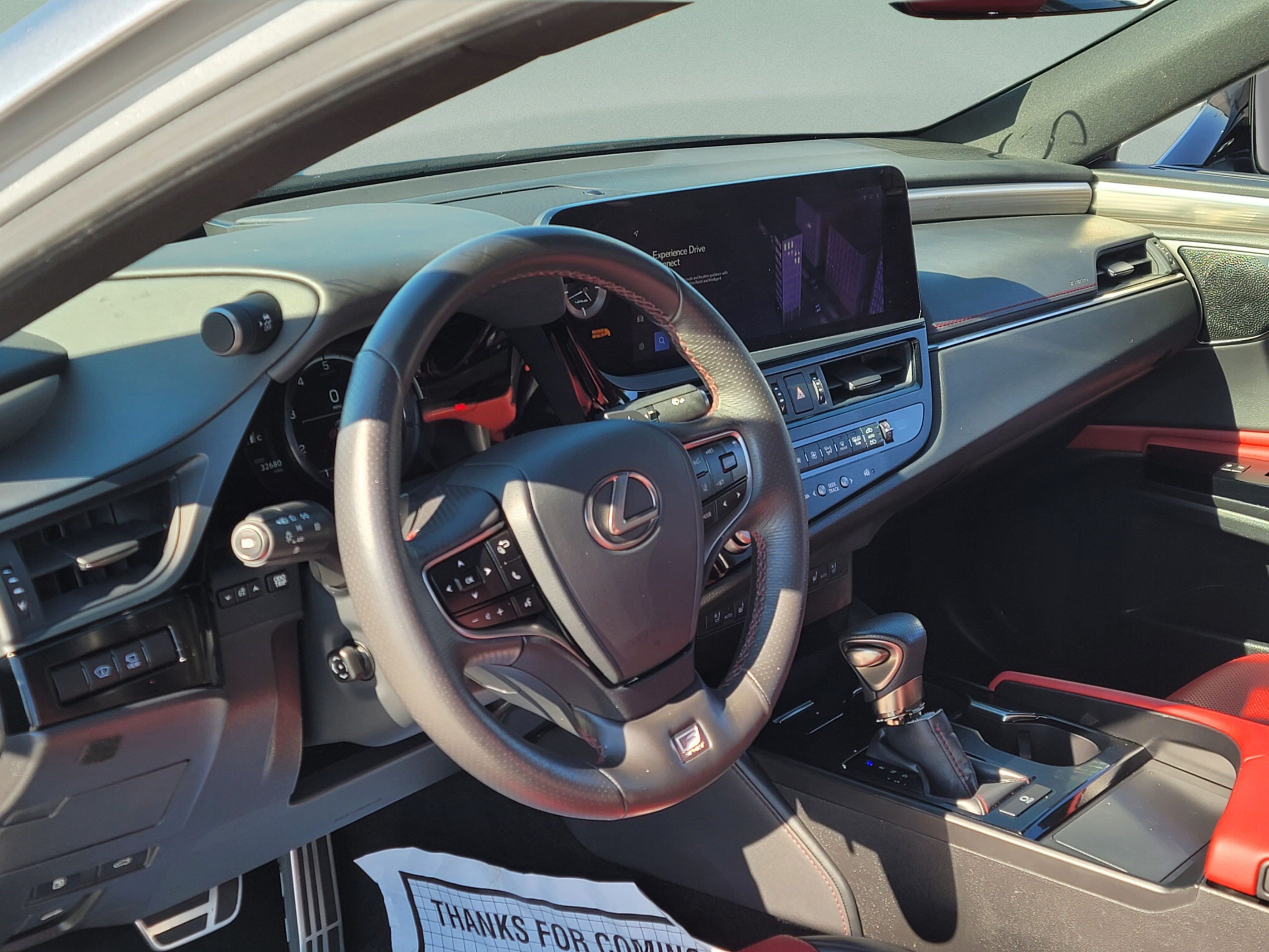 Used 2025 Lexus ES 350 F Sport w/ Accessory Package (Z2) FWD image 11