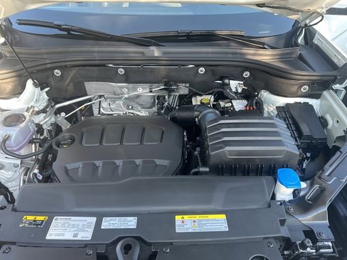 New 2026 Volkswagen Atlas Cross Sport SE image 31