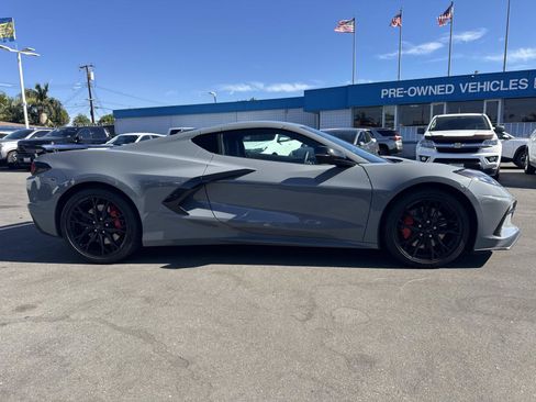 Used 2025 Chevrolet Corvette Stingray Coupe w/ Z51 Performance Package RWD image 4