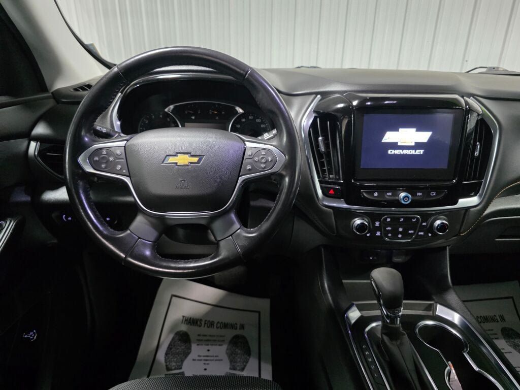Used 2021 Chevrolet Traverse LT AWD/4WD image 7
