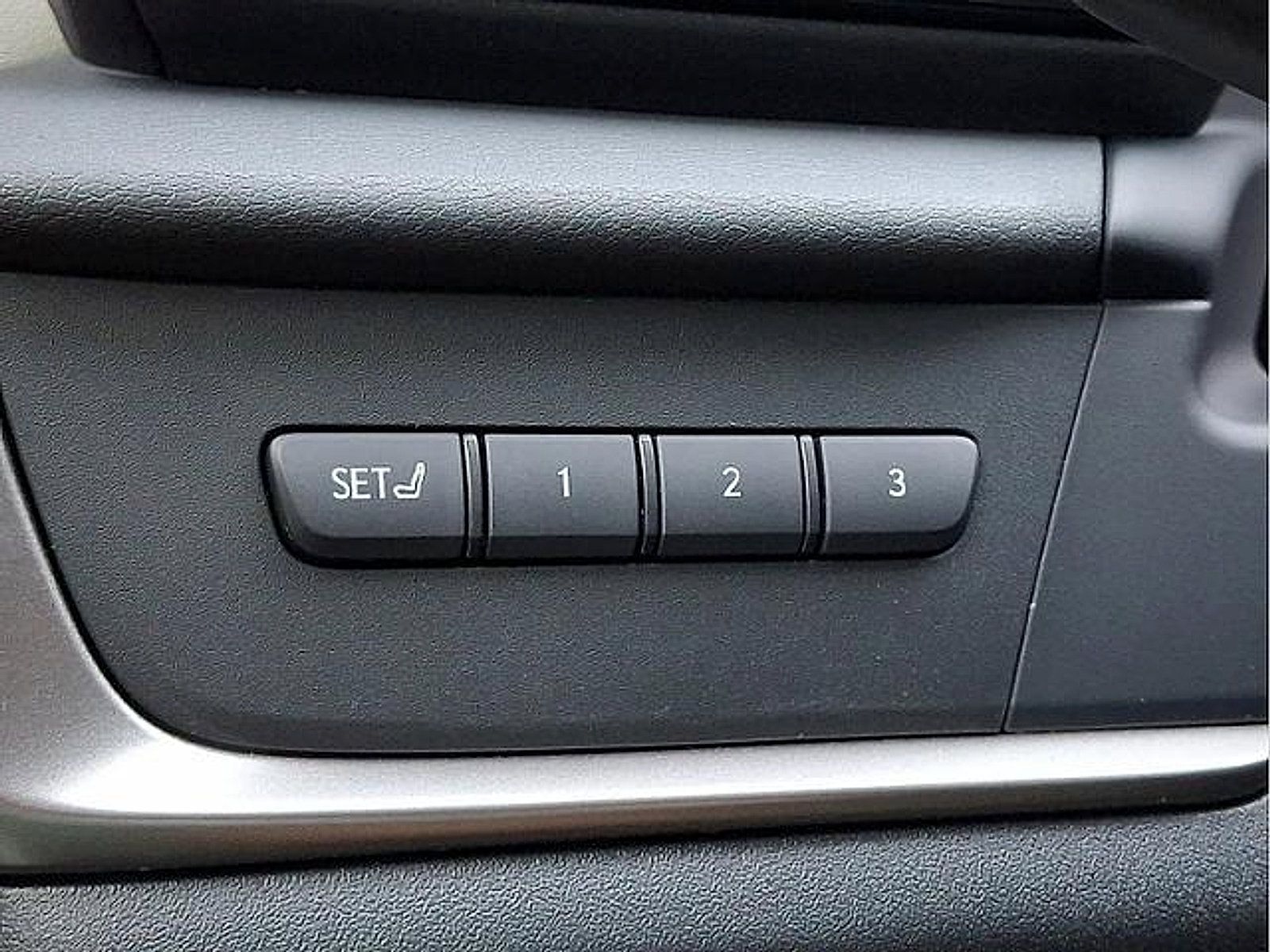 Used 2026 Lexus RZ 450e AWD w/ Technology Package image 20