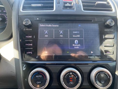 Used 2017 Subaru Forester 2.5i Limited image 21