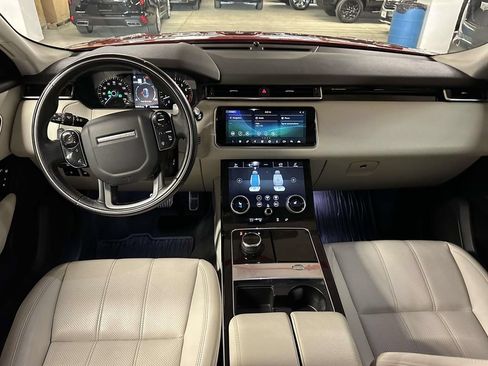 Used 2020 Land Rover Range Rover Velar R-Dynamic S AWD/4WD image 17