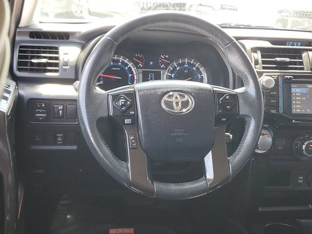 Used 2018 Toyota 4Runner TRD Off-Road AWD/4WD image 11