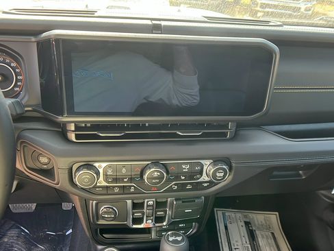 New 2026 Jeep Wrangler Sahara image 28