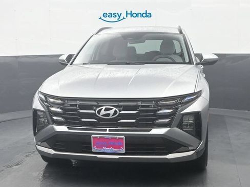 Used 2025 Hyundai Tucson SEL FWD image 3