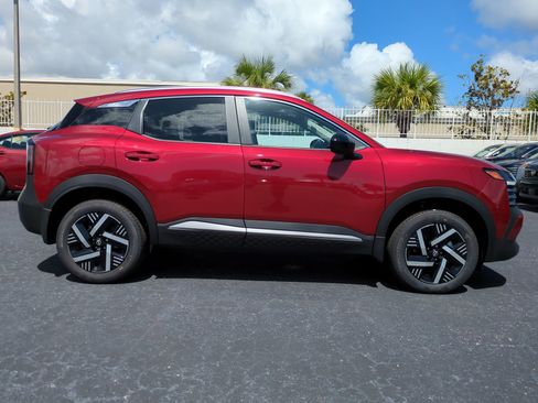 New 2026 Nissan Kicks SV FWD image 3