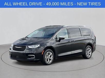 Used 2021 Chrysler Pacifica Limited