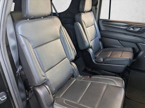 Used 2022 GMC Yukon XL Denali image 22