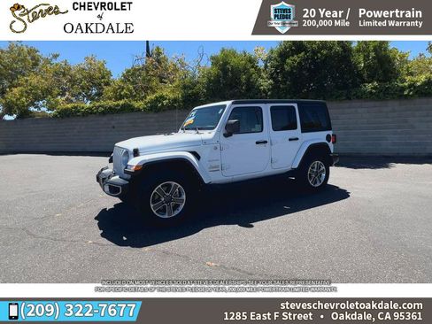 Used 2022 Jeep Wrangler Unlimited Sahara AWD/4WD image 6