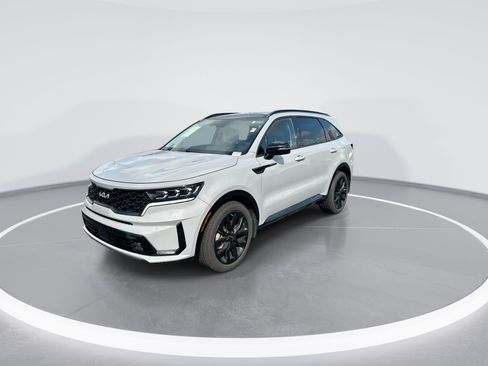 Used 2023 Kia Sorento SX FWD image 5