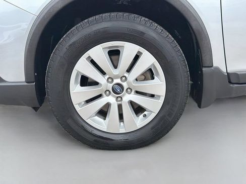 Used 2016 Subaru Outback 2.5i Premium AWD/4WD image 39