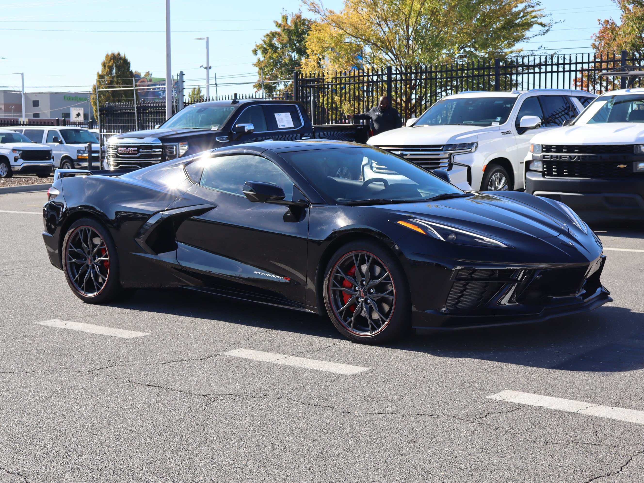 Used 2023 Chevrolet Corvette Stingray Premium Cpe w/ Z51 Performance Package RWD image 2