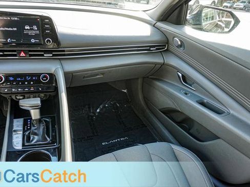 Used 2022 Hyundai Elantra SEL w/ Convenience Package image 21