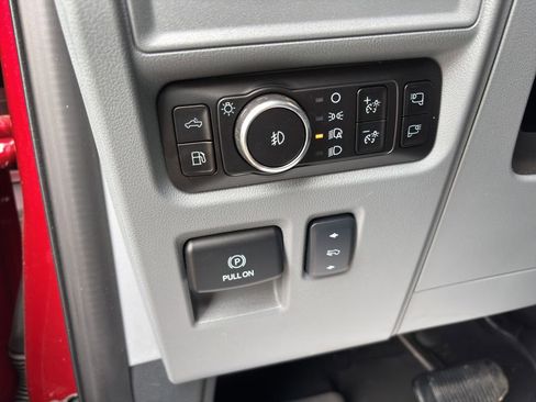 Certified 2025 Ford F150 Lariat w/ Equipment Group 501A Mid image 14