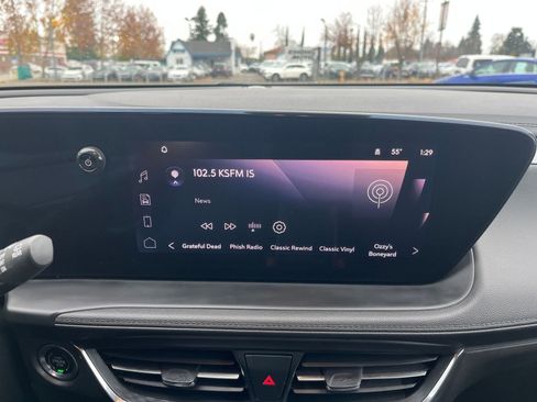 Used 2025 Buick Encore GX Preferred FWD image 21