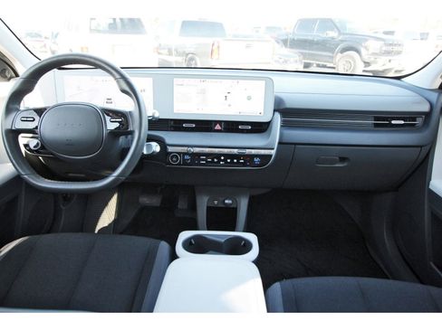 Used 2024 Hyundai Ioniq 5 SEL RWD image 11