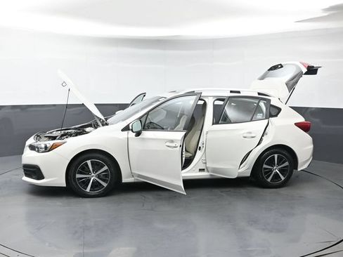 Used 2022 Subaru Impreza 2.0i Premium AWD/4WD image 47