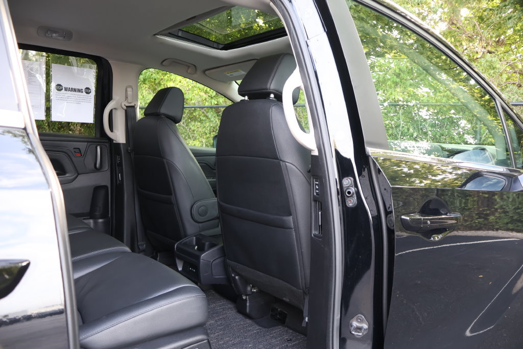 Used 2025 Honda Odyssey EX-L image 49